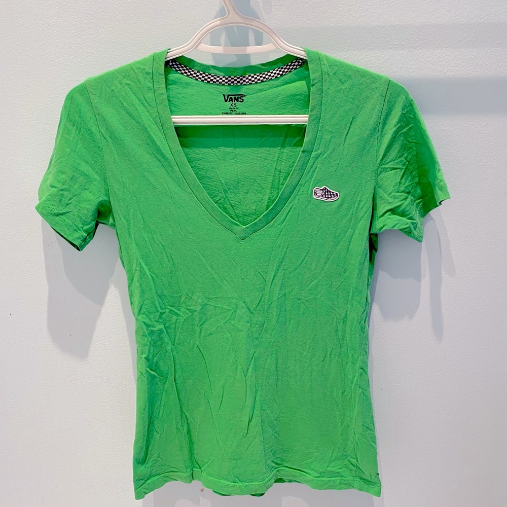 Vans โข Vivid green short sleeve shirt w vans patch - Picture 3 of 8